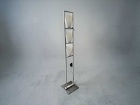 Vloerlamp op metalen frame h180cm - afbeelding 1 van  4
