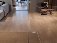 Vloerlamp radius, absolute, zwart - afbeelding 1 van  6