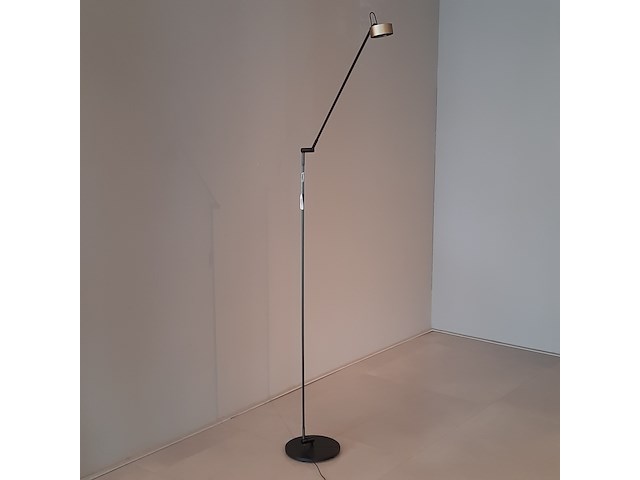 Vloerlamp radius, basica, gold - afbeelding 1 van  9