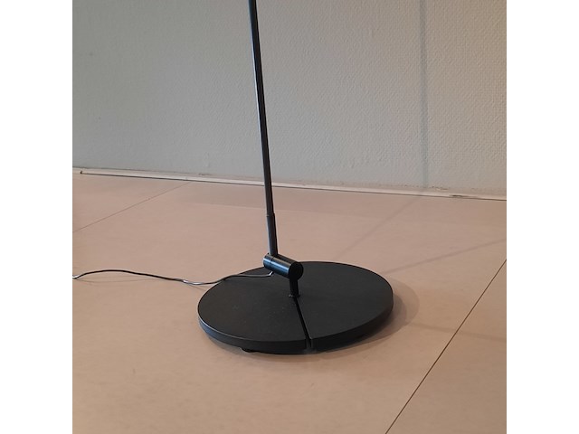 Vloerlamp radius, basica, gold - afbeelding 6 van  9