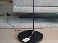 Vloerlamp radius, basica, zwart - afbeelding 5 van  9
