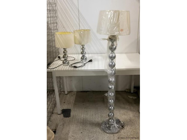 Vloerlamp & schemerlampen - 2 stuks - afbeelding 1 van  3