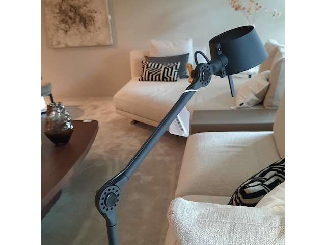 Vloerlamp tonone, bolt floor 10, zwart - afbeelding 9 van  10