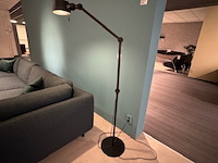 Vloerlamp tonone, bolt floor 10, zwart - afbeelding 1 van  5