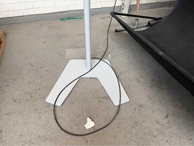 Vloerlamp - afbeelding 3 van  3