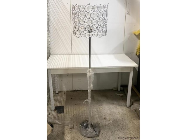 Vloerlamp - afbeelding 1 van  1