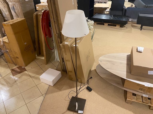 Vloerlamp - afbeelding 1 van  5