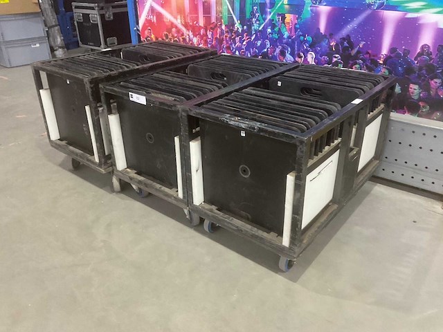 Vloerplaat (450x450) met trolley (60x) - afbeelding 2 van  4