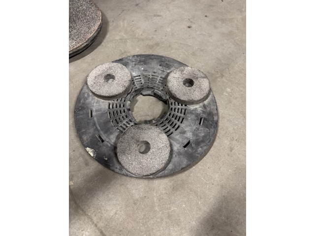 Vloerschuurmachine numatic, woodboy, met 3 padhouders - afbeelding 4 van  6