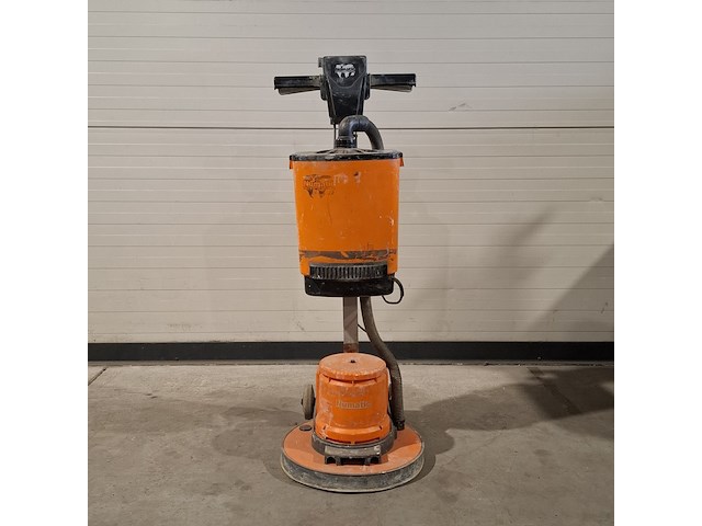 Vloerschuurmachine roterend - 230v numatic, hfm 1515, bouwjaar 2016 - afbeelding 1 van  10