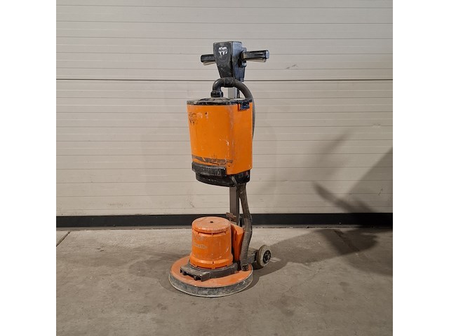 Vloerschuurmachine roterend - 230v numatic, hfm 1515, bouwjaar 2016 - afbeelding 3 van  10