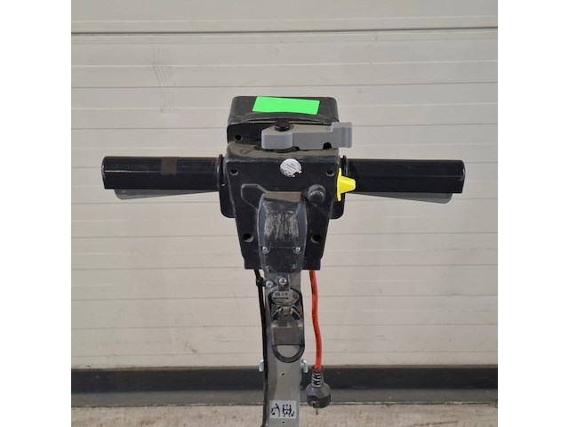 Vloerschuurmachine roterend - 230v numatic, hfm 1515, bouwjaar 2024 - afbeelding 5 van  6