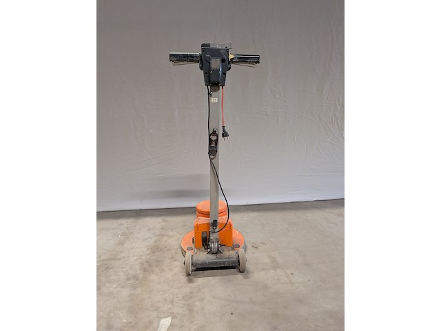 Vloerschuurmachine roterend 230v numatic, hfm 1515, bouwjaar 2017 - afbeelding 4 van  10