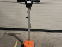 Vloerschuurmachine roterend 230v numatic, hfm 1515, bouwjaar 2020 - afbeelding 1 van  6