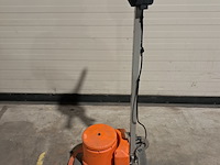 Vloerschuurmachine roterend 230v numatic, hfm 1515, bouwjaar 2020 - afbeelding 3 van  6