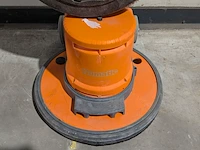 Vloerschuurmachine roterend met stofzuiger 230v, numatic, hfm 1515, 2024 - afbeelding 5 van  9