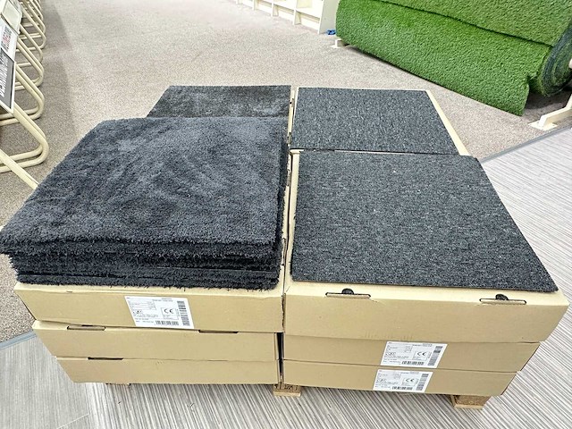 Vloertegel 50x50 cm (240x) - afbeelding 1 van  4