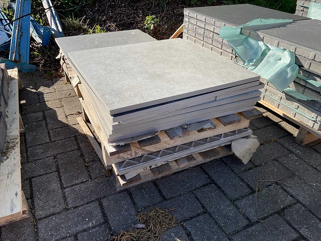 Vloertegels 60x60x2 cm - afbeelding 1 van  5
