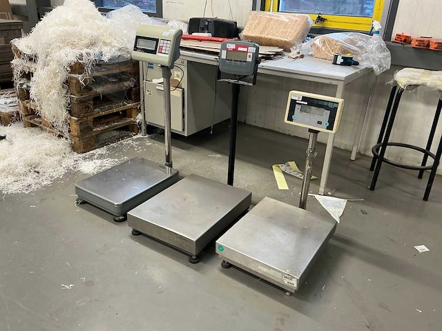 Vloerweegschaal (3x) - afbeelding 1 van  8