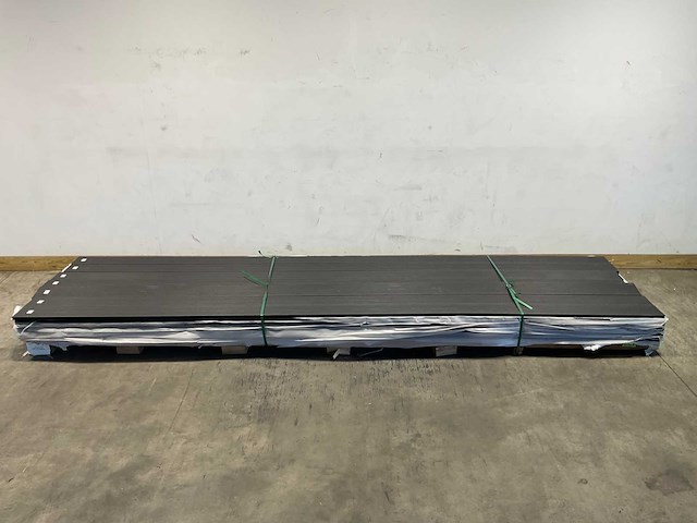 Vlonderplank co-ex composiet 420x14,5x2,3 cm zwart (40x) - afbeelding 2 van  7