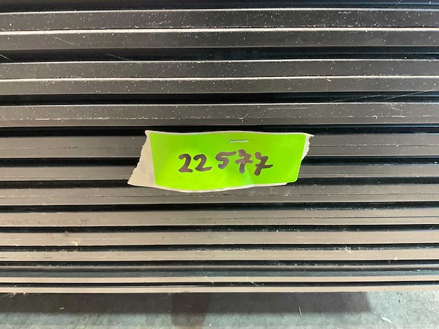 Vlonderplank composiet massief 420x25x2,2 cm antraciet (47x) - afbeelding 5 van  8