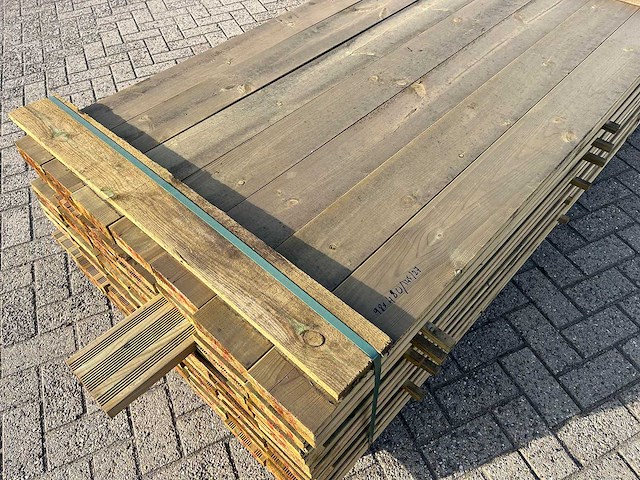 Vlonderplanken geïmpregneerd, 4800x145mm 98 stuks 470m1 nieuw ongebruikt - afbeelding 2 van  3