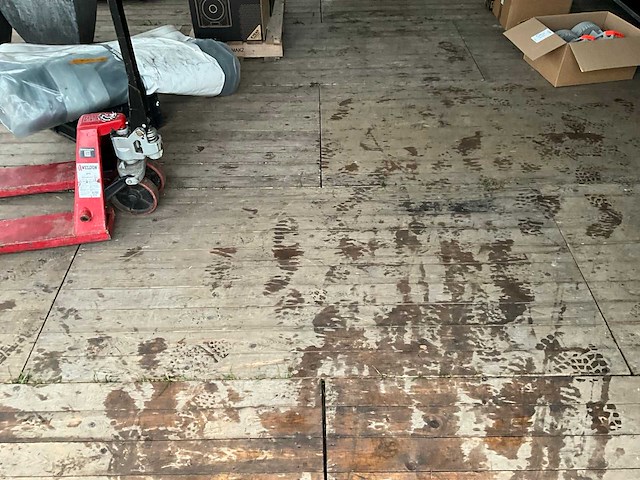 Vlondervloer 150m2 - afbeelding 2 van  3