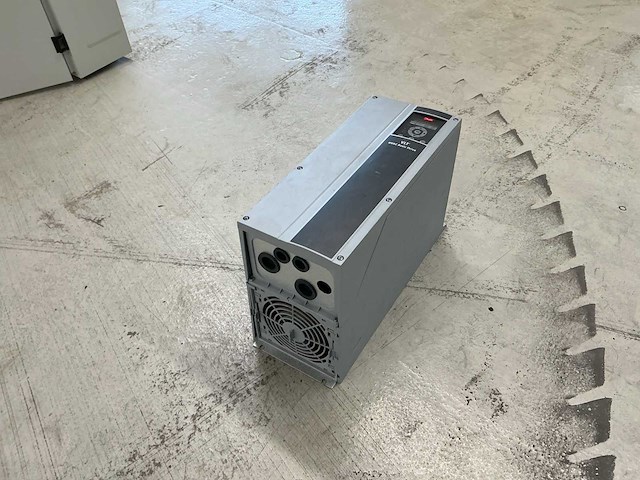 Vlt hvac frequentieregelaar - afbeelding 1 van  7