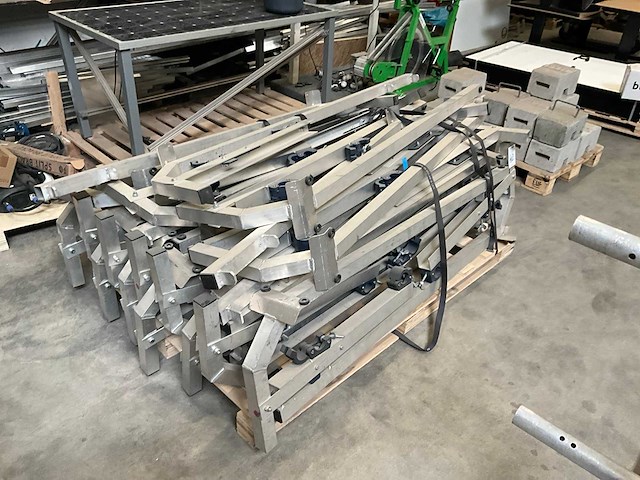 Vlutters tools & safety dakrand val beveiligen klasse a platdak (circa 90mtr) - afbeelding 5 van  6