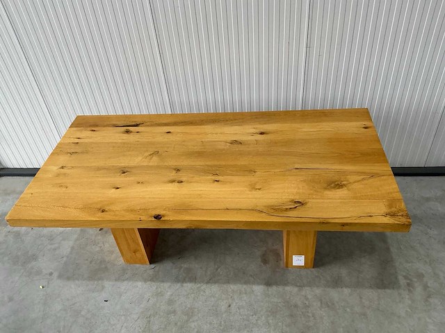 Vm design massief houten eetkamertafel - afbeelding 3 van  5
