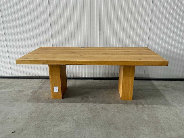 Vm design massief houten eetkamertafel - afbeelding 1 van  6