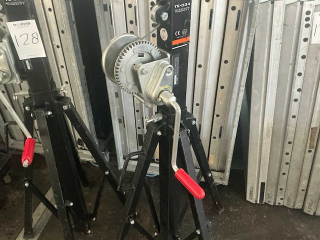 Vmb te-034 towerlift (2x) - afbeelding 4 van  6