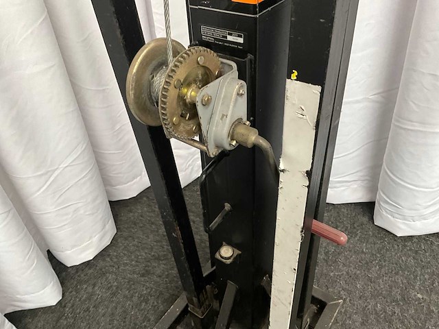 Vmb te-076 stand winch (2x) - afbeelding 3 van  11
