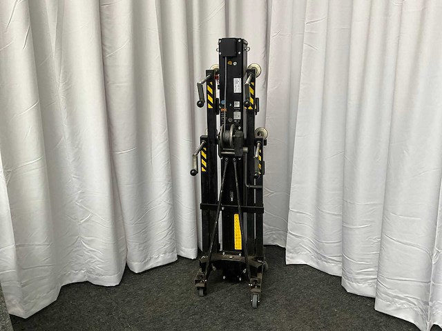 Vmb tl-075c towerlift (2x) - afbeelding 1 van  5