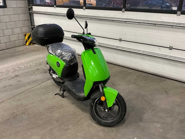 Vmoto - cux - e-scooter - afbeelding 6 van  8