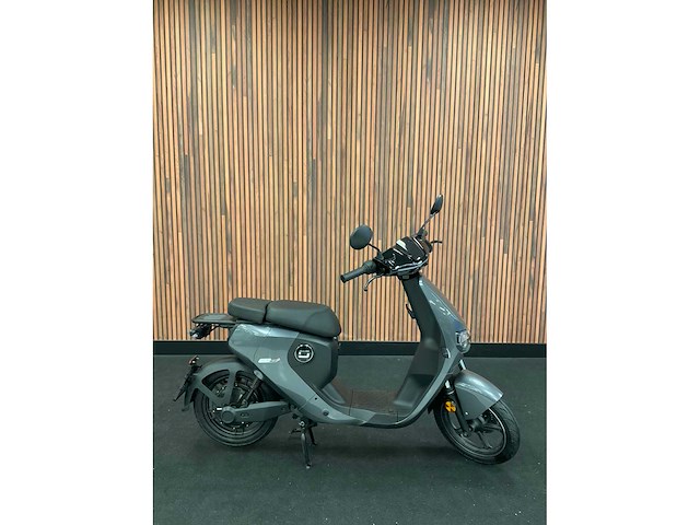 Vmoto cu mini super soco e-scooter - afbeelding 11 van  19