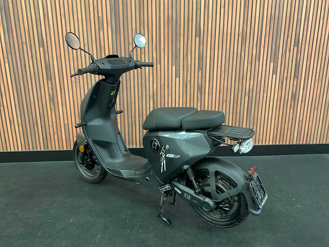 Vmoto cu mini super soco e-scooter - afbeelding 13 van  19