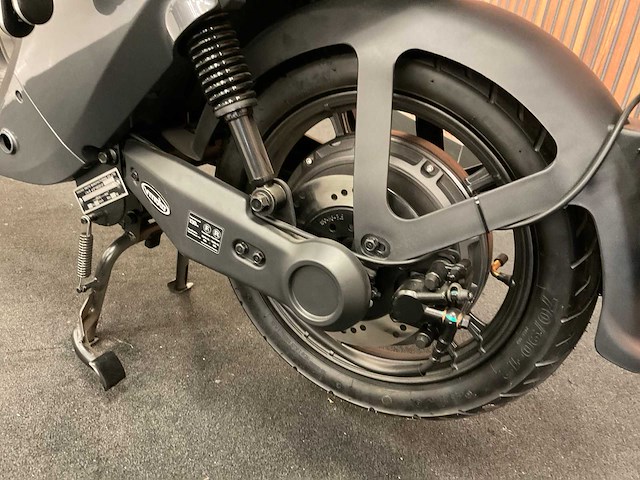 Vmoto cu mini super soco e-scooter - afbeelding 16 van  18