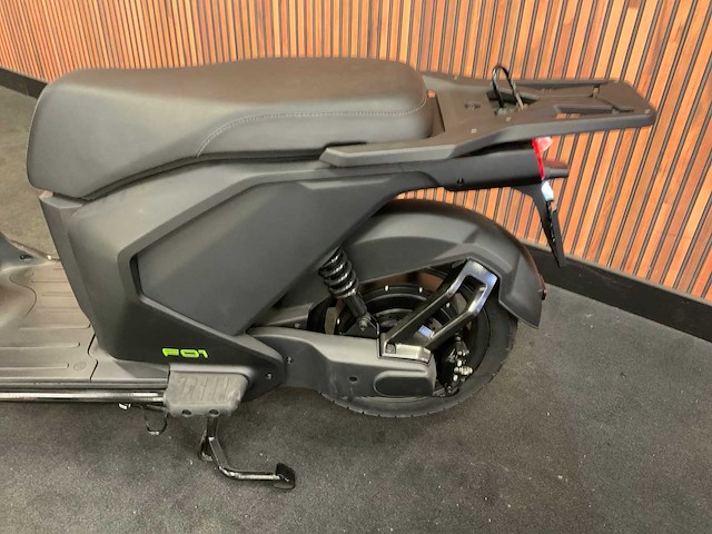 Vmoto soco f01 e-scooter - afbeelding 4 van  29