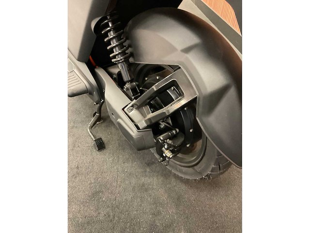 Vmoto soco f01 e-scooter - afbeelding 9 van  29