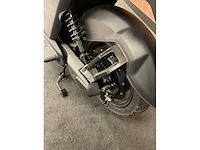 Vmoto soco f01 e-scooter - afbeelding 9 van  29