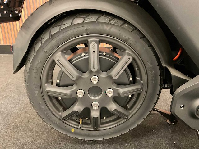 Vmoto soco f01 e-scooter - afbeelding 19 van  29