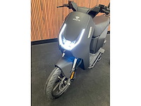 Vmoto soco f01 e-scooter - afbeelding 25 van  29
