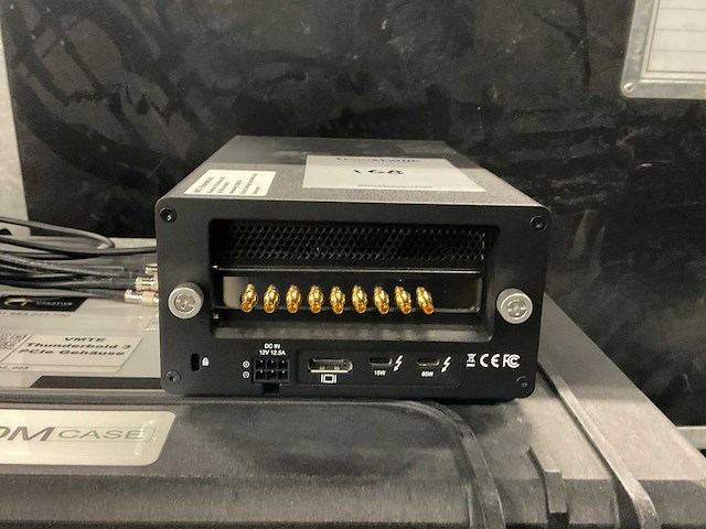 Vmte thunderbolt 3 pcie behuizing (3x) - afbeelding 3 van  7