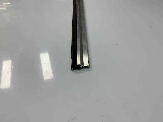 Vochtstrips 230 cm (300x) - afbeelding 2 van  9