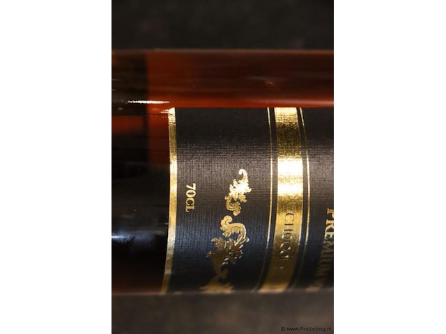 Vodka club premium chocolate flavour vodka - 700ml - afbeelding 5 van  5