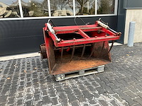 Voederbak voor kniklader - afbeelding 1 van  1