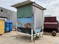 Voederbunker - afbeelding 1 van  5