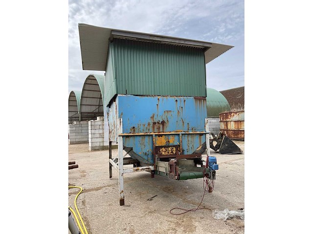 Voederbunker - afbeelding 2 van  5