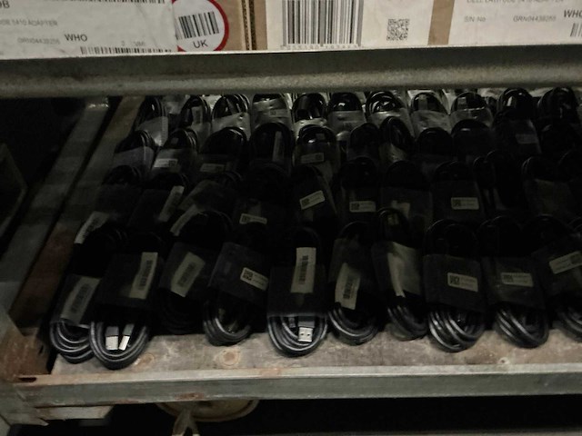 Voedingskabels en stekkerdozen - afbeelding 3 van  12